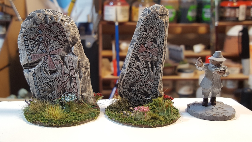 runestones, front.